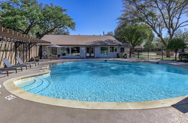 Oakline Apartments apartments in Richardson, TX