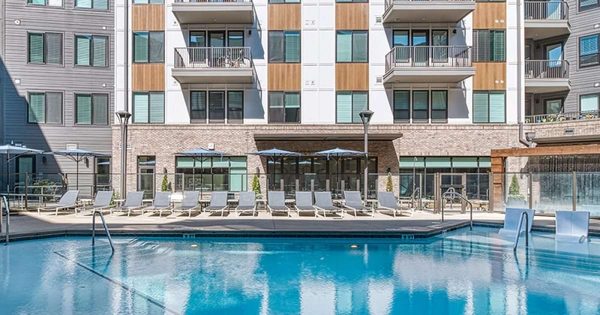 Cortland Oleander West apartments in Atlanta, GA