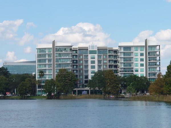 Lake House Apartments apartments in Orlando, FL