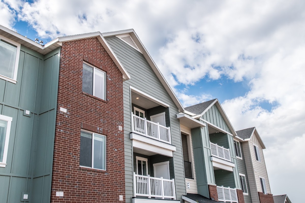 Trail Hollow Apartments apartments in West Haven, UT