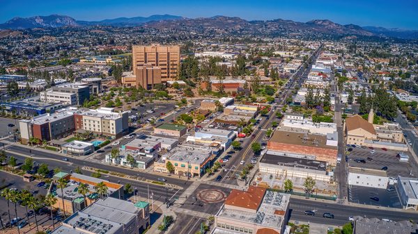 Broadway Apartments apartments in El Cajon, CA