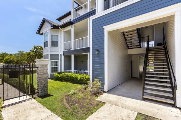 The Addison at Sugar Land apartments