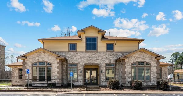 Victory Park Apartment Homes apartments in Tyler, TX