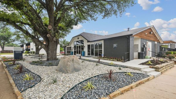 Hazelwood Apartment Homes apartments