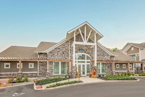 Waterford at Sugarcreek apartments