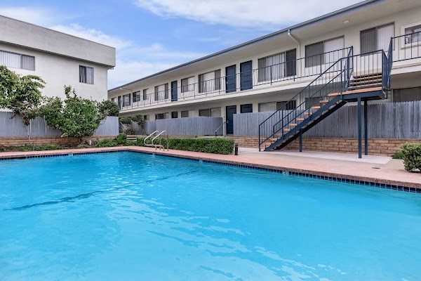 Emerald West Apartments apartments