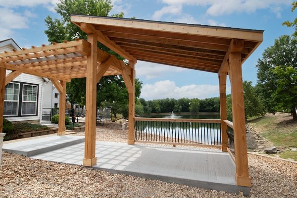Woodlake Village Apartments apartments