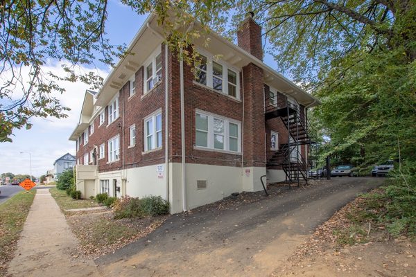 The Alma apartments in Memphis, TN
