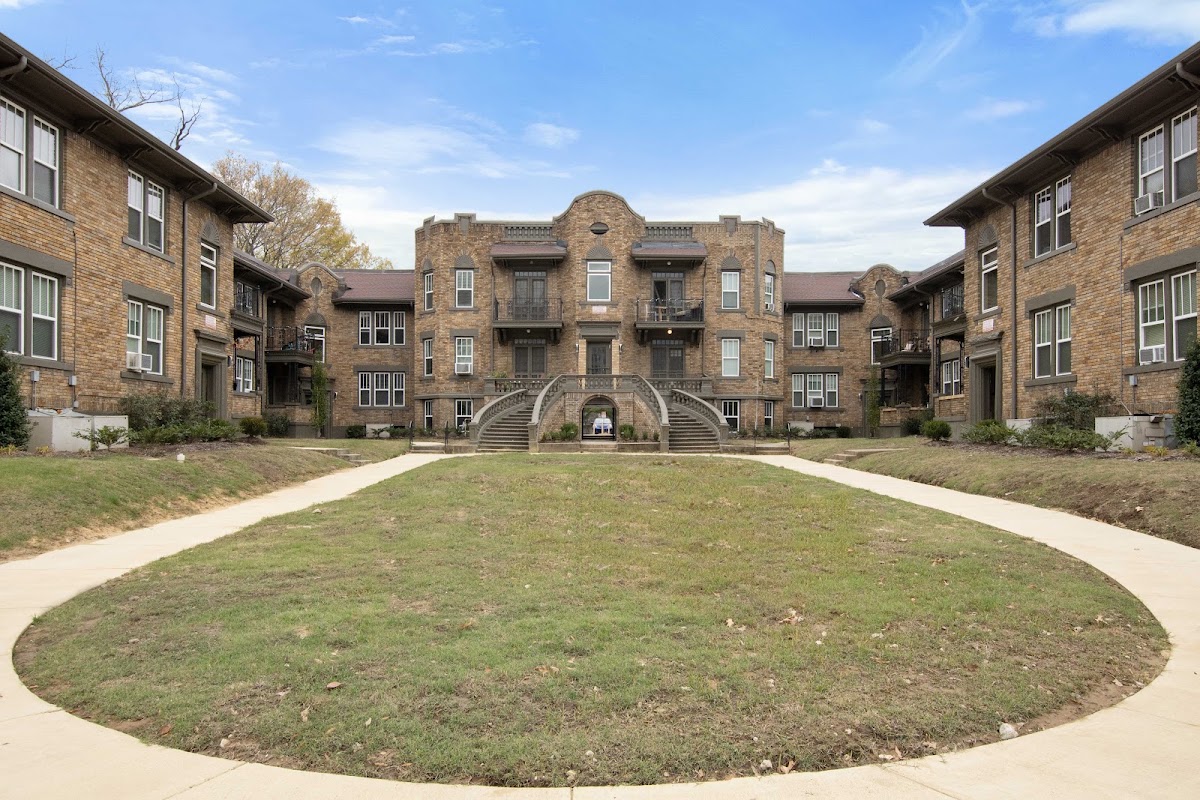 Park Terrace apartments in Memphis, TN