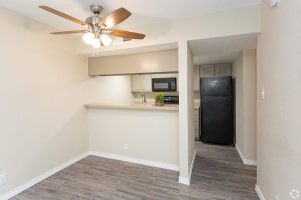 Cornerstone Village Apartments apartments in Midland, TX