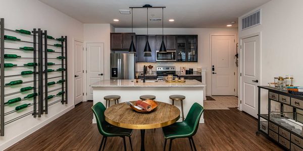 Lakeline Crossing Apartments apartments