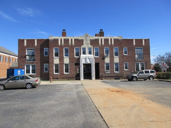 Rowella Apartments (1920s Art Deco) apartments