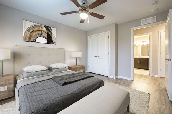 The Oaks at Ben White Apartments apartments