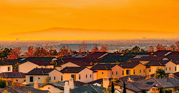 Nineteen90 Apartment Homes apartments in Costa Mesa, CA