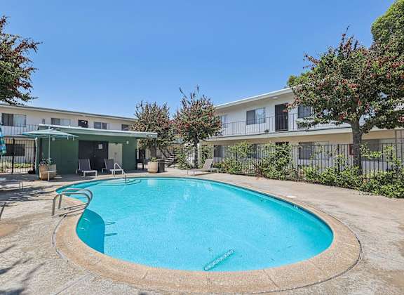 Valle at 9209 Kenwood Apartments apartments in Spring Valley, CA