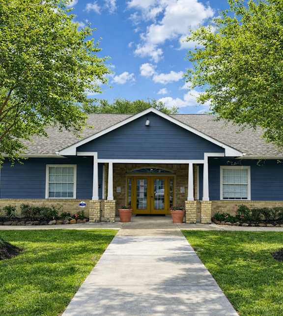Sunlight Manor Apartments (800) apartments in Beaumont, TX
