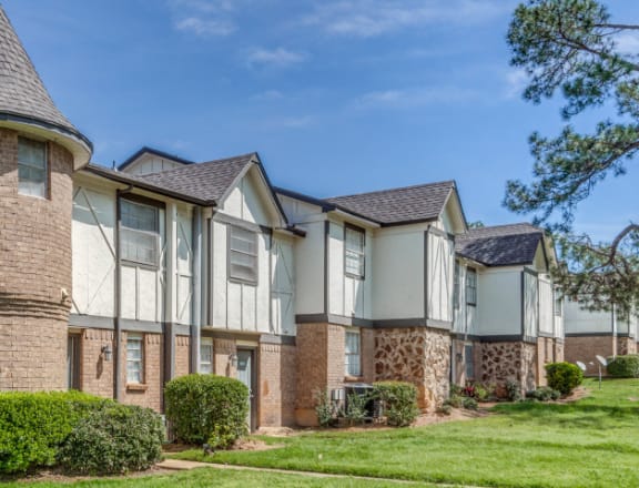 The Rose on Sybil apartments in Tyler, TX