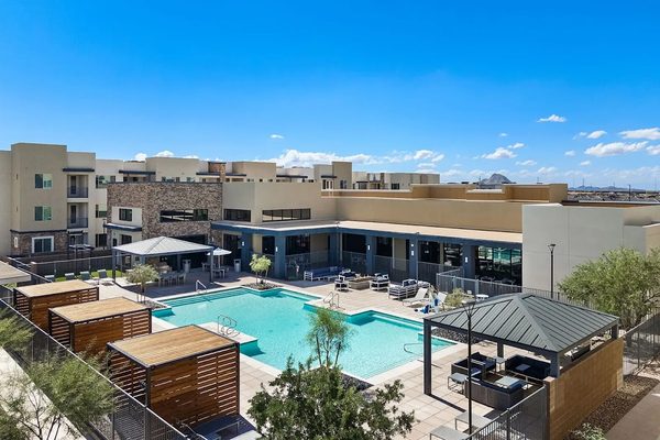Marq Bronco Butte apartments in Phoenix, AZ