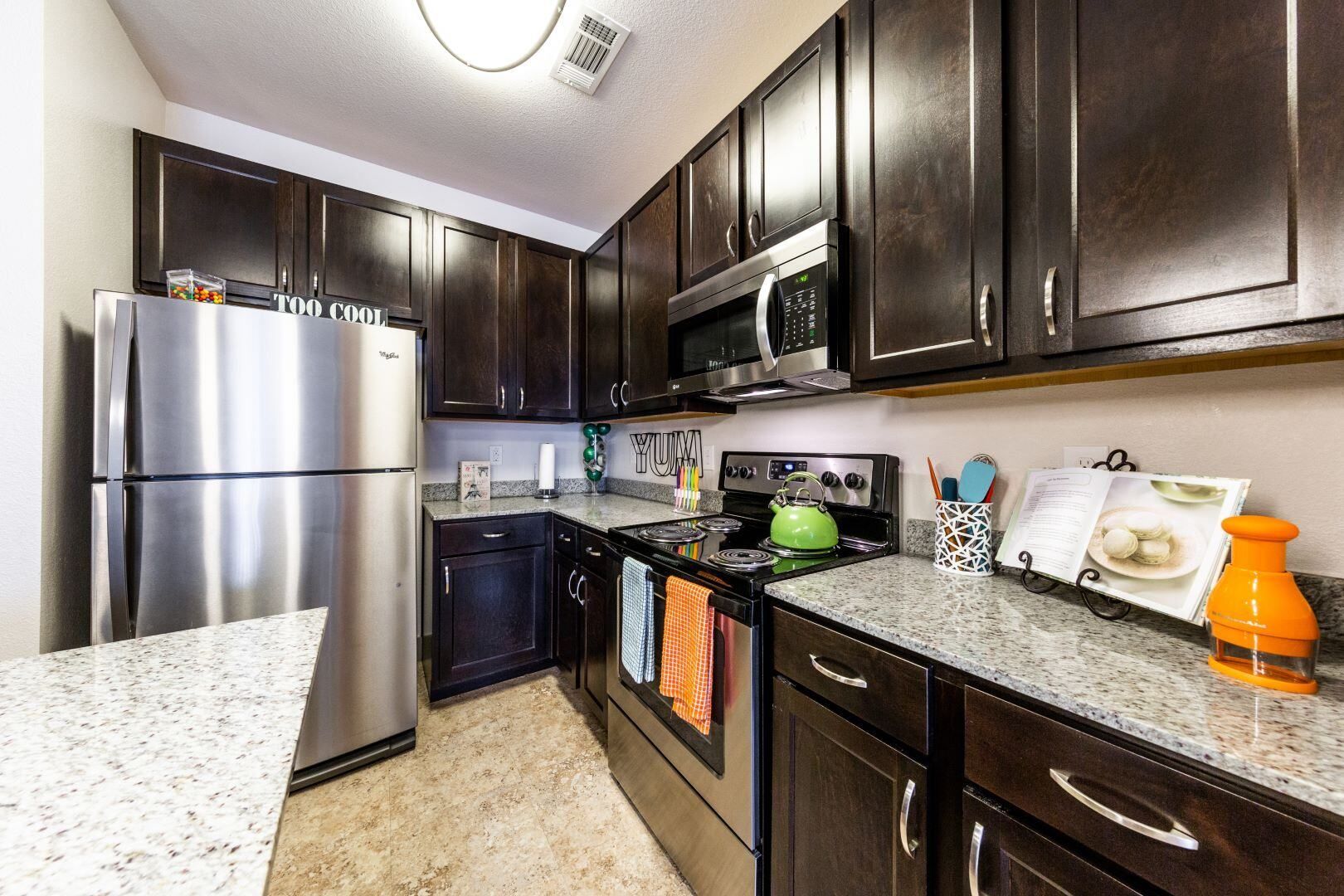Regents West at 24th apartments in Austin, TX