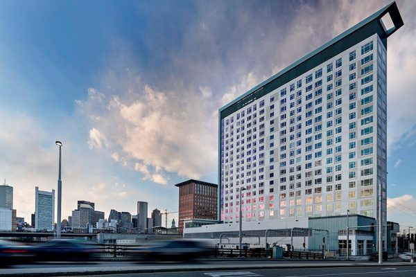 Waterside Place Apartments by Windsor apartments