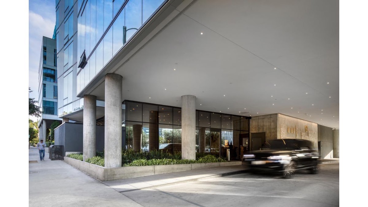 Columbia Square Living apartments in Los Angeles, CA