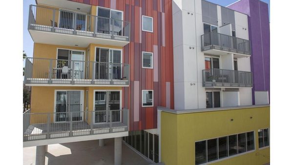 LA Plaza Village Apartments apartments in Los Angeles, CA