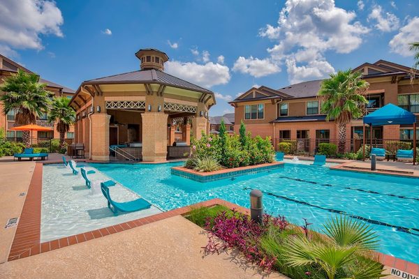 Grand Fountain Apartments apartments in Richmond, TX
