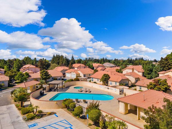Lotus Villas apartments
