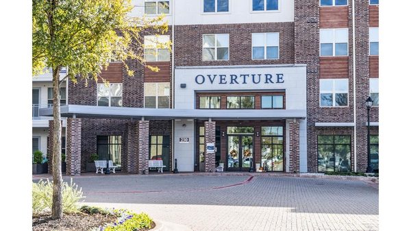 Overture Highlands apartments