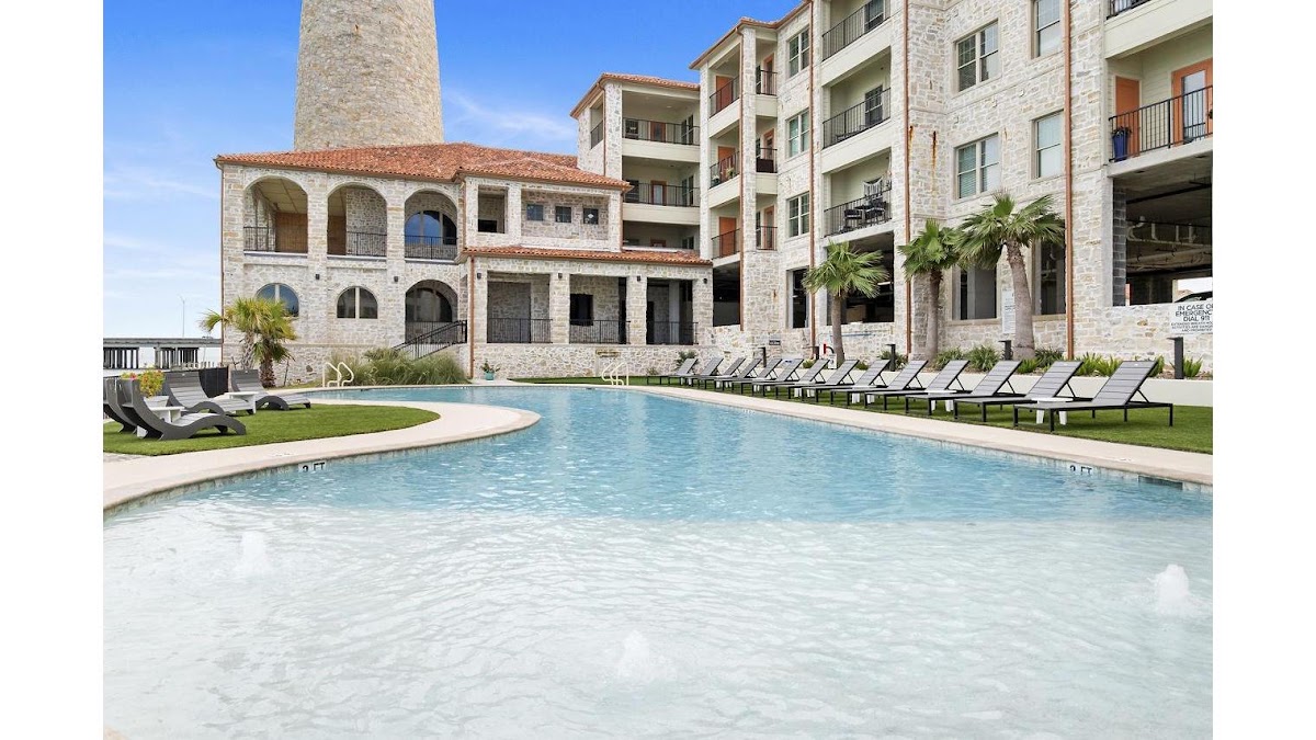 Lighthouse Pointe apartments in Corpus Christi, TX
