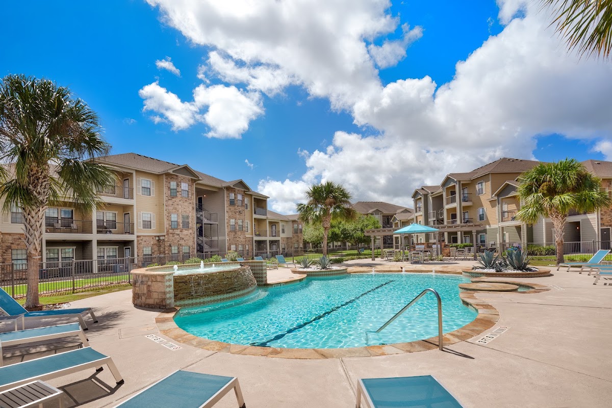 Encore Crossing Apartments apartments in Corpus Christi, TX