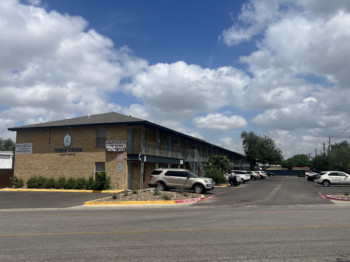 Town Creek Apartments apartments in Laredo, TX