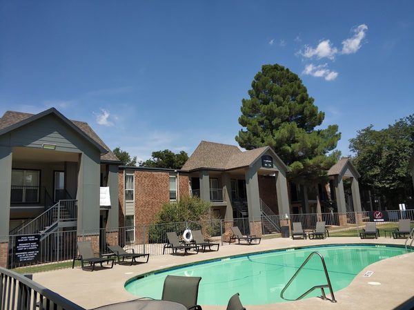 Raiders Walk apartments in Lubbock, TX