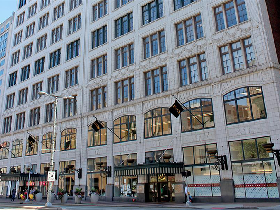 Residences at Halle apartments in Cleveland, OH