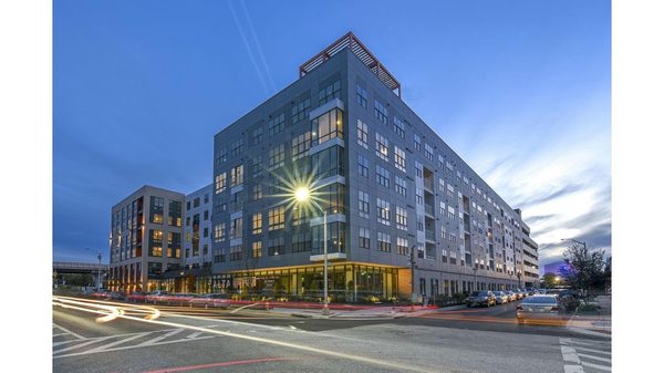Alta Federal Hill apartments in Baltimore, MD