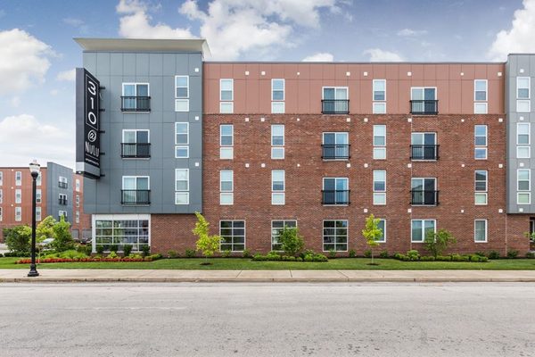 310 @ NuLu apartments in Louisville, KY