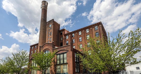 Lofts of Broadway apartments