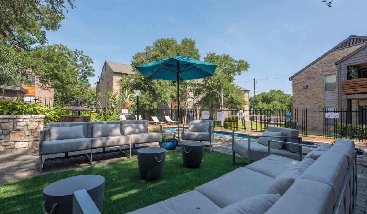 Grace Woods apartments in Austin TX