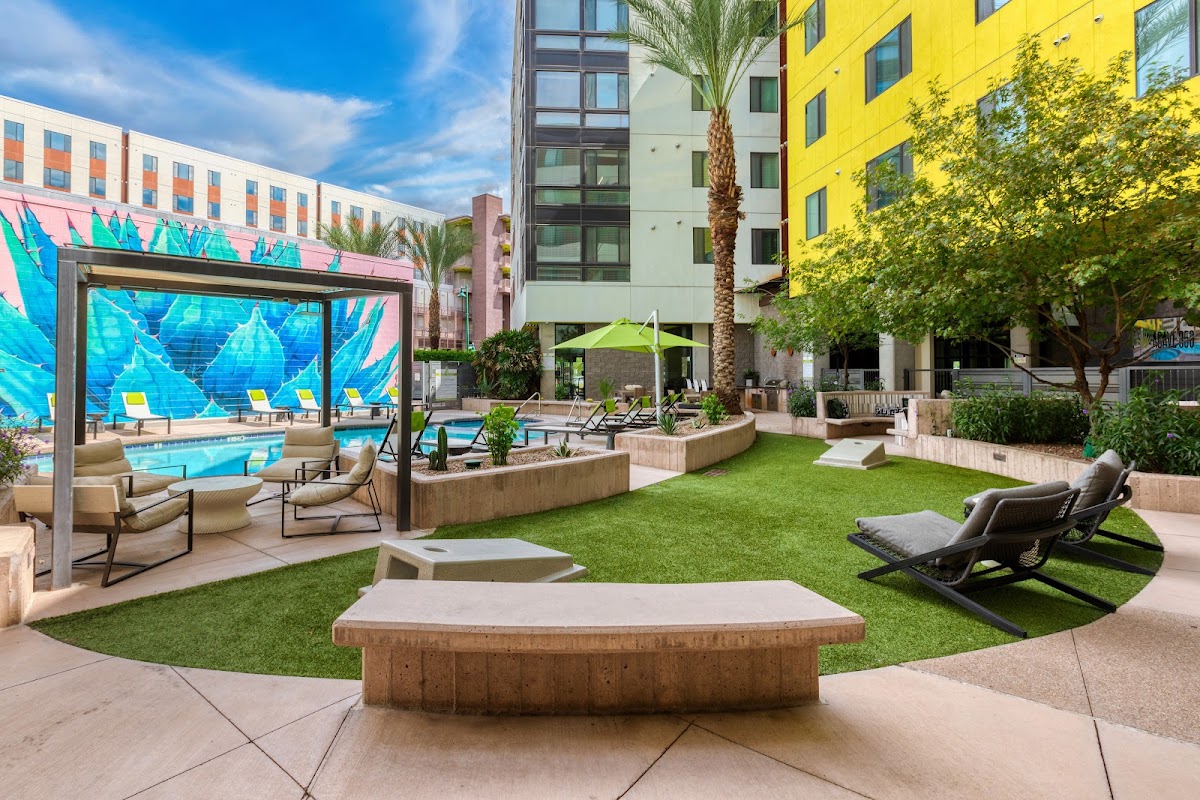 Agave 350 apartments in Tucson, AZ