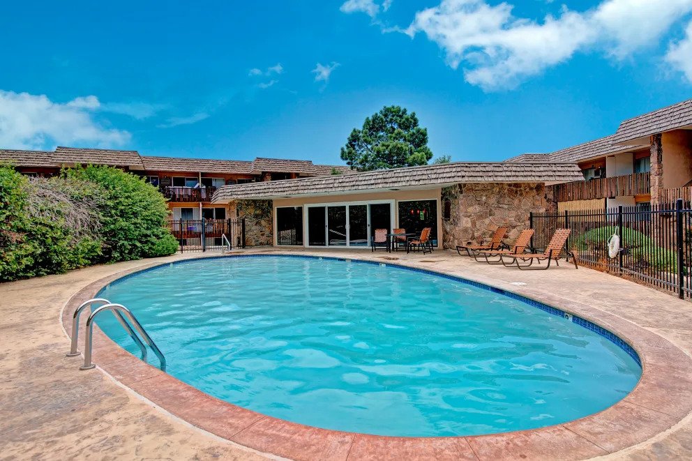 Copper stone apartments in Colorado Springs, CO