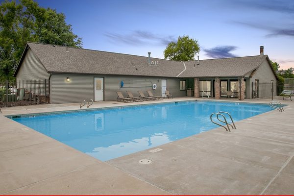 Thomasbrook apartments