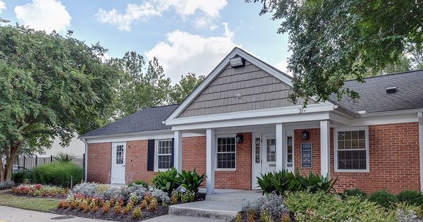 Sparrows Point Townhomes and Apartments apartments