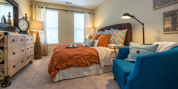 Promenade Pointe apartments