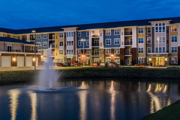 Infinity at Centerville Crossing apartments