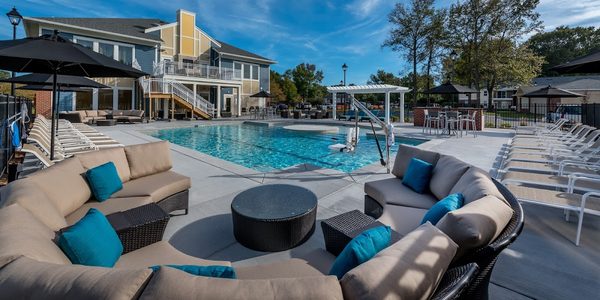 The Amber at Greenbrier apartments