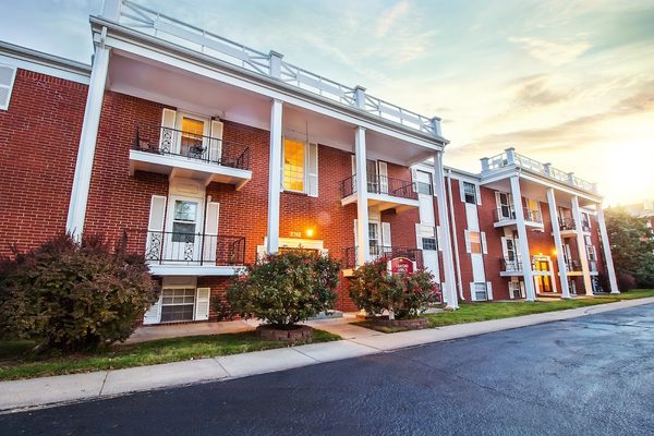 Indian Hills Apartment Homes apartments