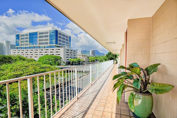 River Pauahi Apartments apartments