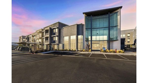 The Hendry apartments
