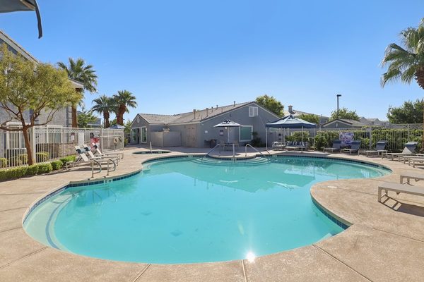 Camino al Norte Apartments and Townhomes apartments