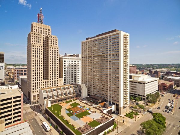 Kellogg Square apartments